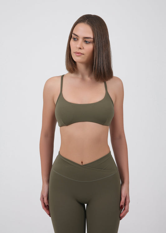 EMMA Sports Top | OLIVE
