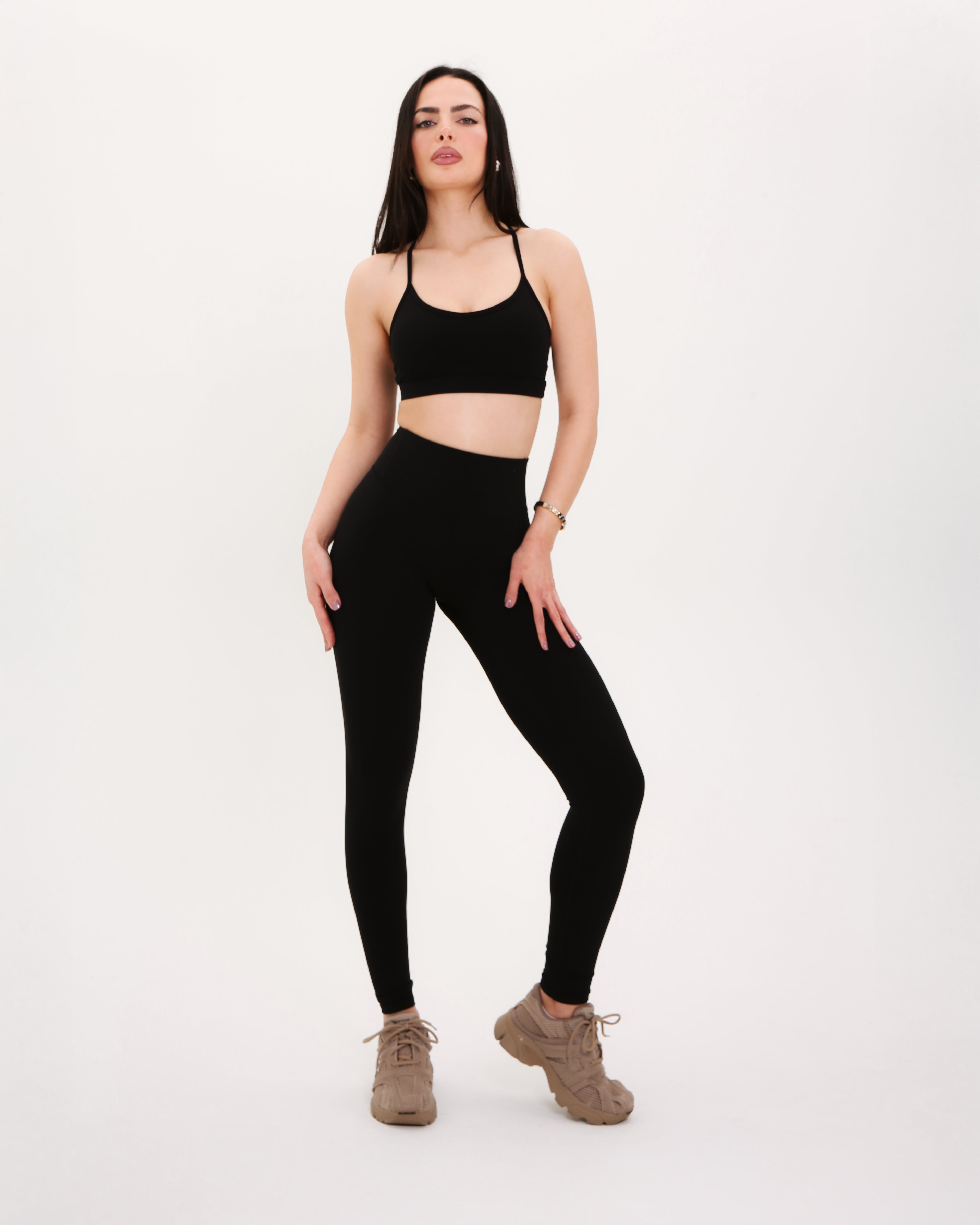 MIA Crop Top | BLACK